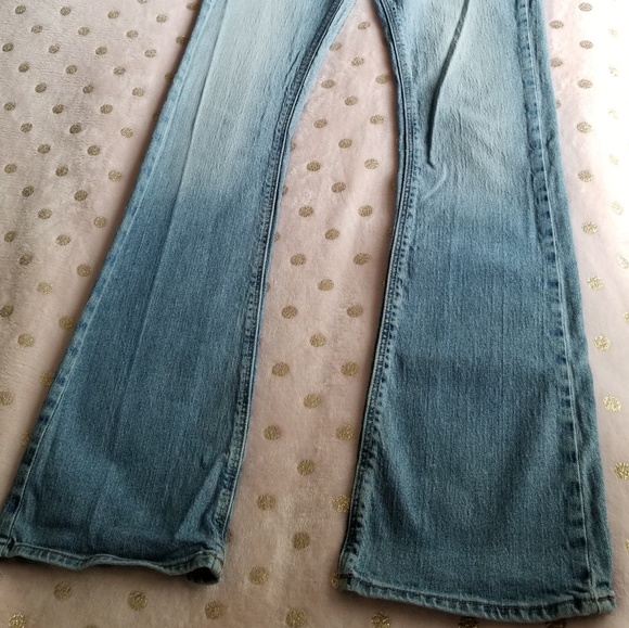 SOLD ** Hollister 7L Bootcut Jeans - Picture 3 of 8